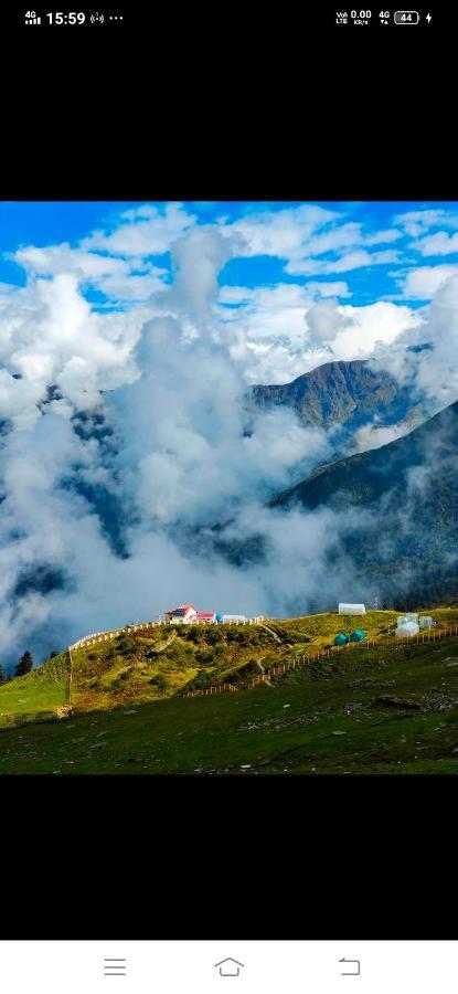 Apartmán Kanda Road 4 Kasauli Exteriér fotografie